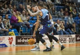 Medipolis SC Jena Eisbaeren Bremerhaven 10102021 00021